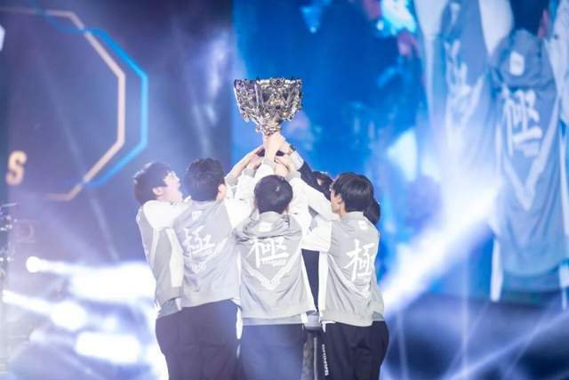 B—sports必一相关图片