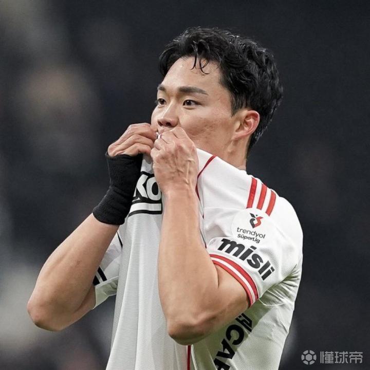 B—sports官网介绍图片